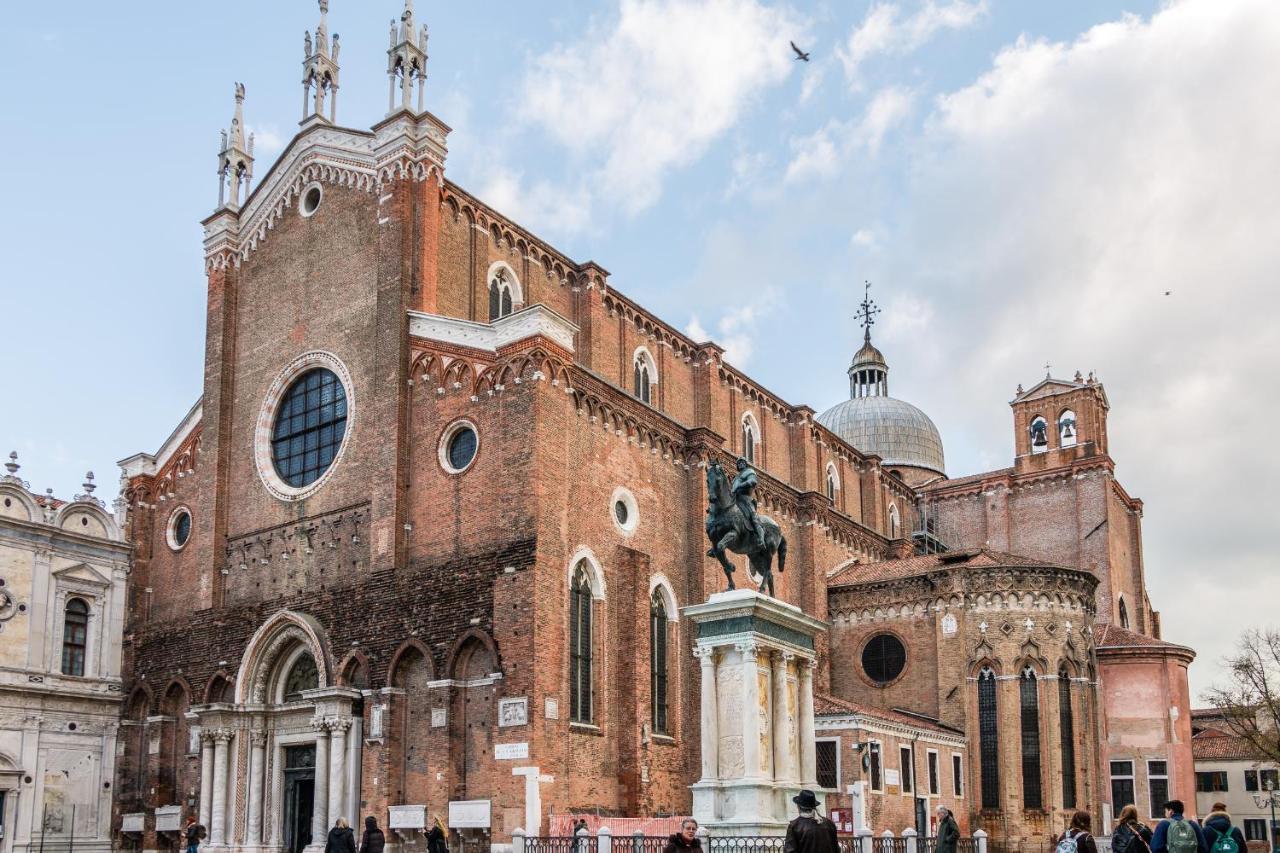 Doge'S Pantheon & St.Mark School In Hidden Venedig Exteriör bild