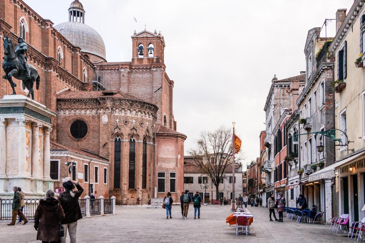 Doge'S Pantheon & St.Mark School In Hidden Venedig Exteriör bild